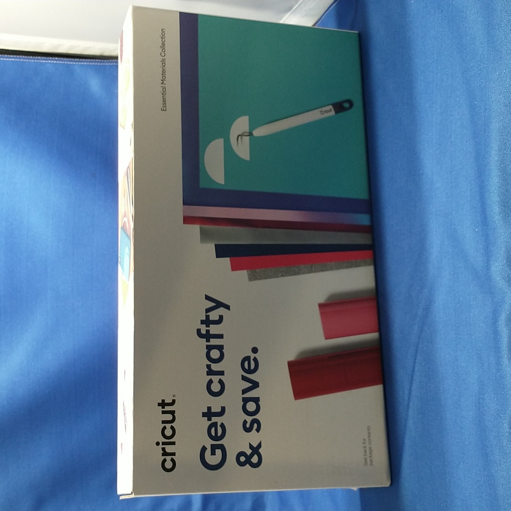 Cricut-Essential Materials Collection